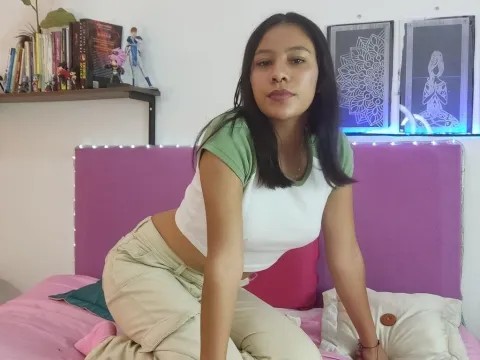 Live sex with webcam model BlondieCooper