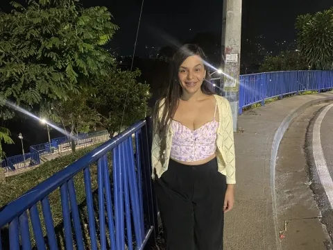 Webcam Sex Model MariaCatalina on Live Jasmin