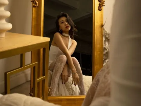 Webcam Sex Model NallyKim on Live Jasmin