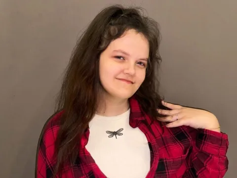 Webcam Sex Model PollyPierre on Live Jasmin