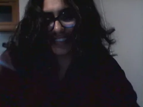 Webcam Sex Model PriyaJones on Live Jasmin