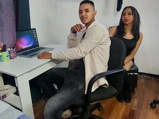 Webcam Sex Model TamiAndWil on Live Jasmin